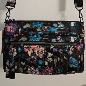 Lug Stretch crossbody NWT in Bloom Black